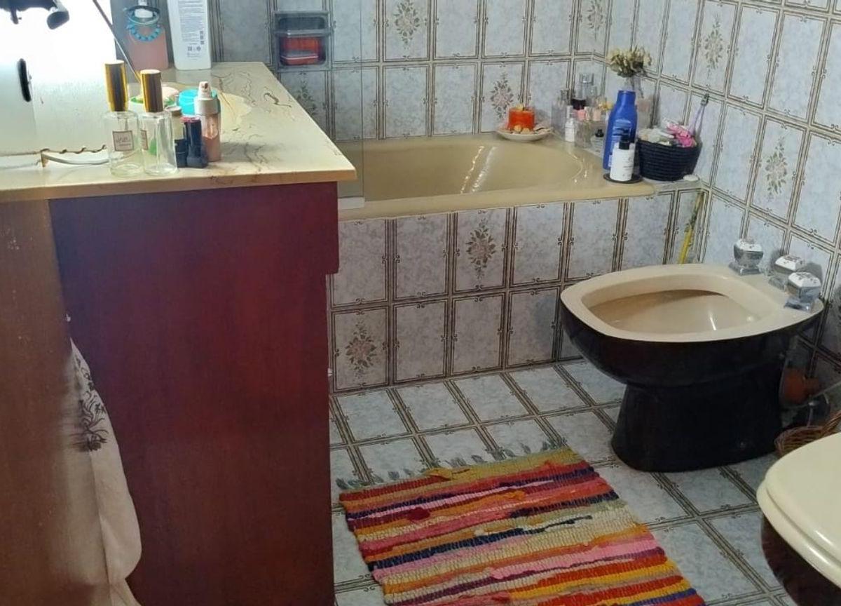 Venta Casa 5 Amb V. del Parque C/jardín y Pileta 2