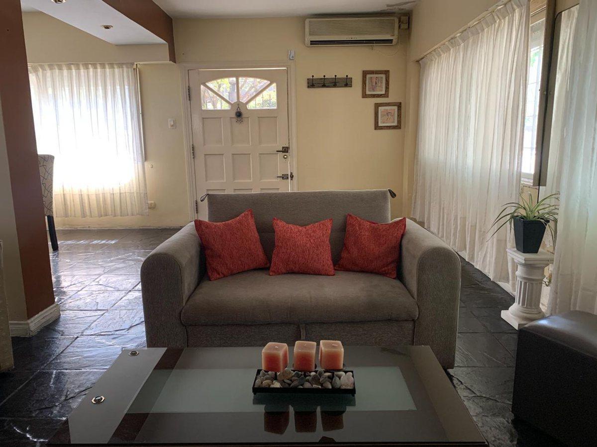 Casa 6 Amb. en Venta Villa Lugano C/cochera - Patio 3