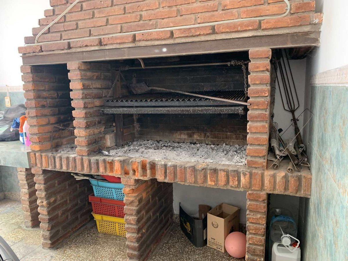 Casa 6 Amb. en Venta Villa Lugano C/cochera - Patio 3