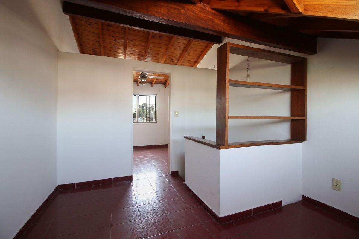 Venta Duplex 2 Amb. con Patio y Parrilla en Moreno 2