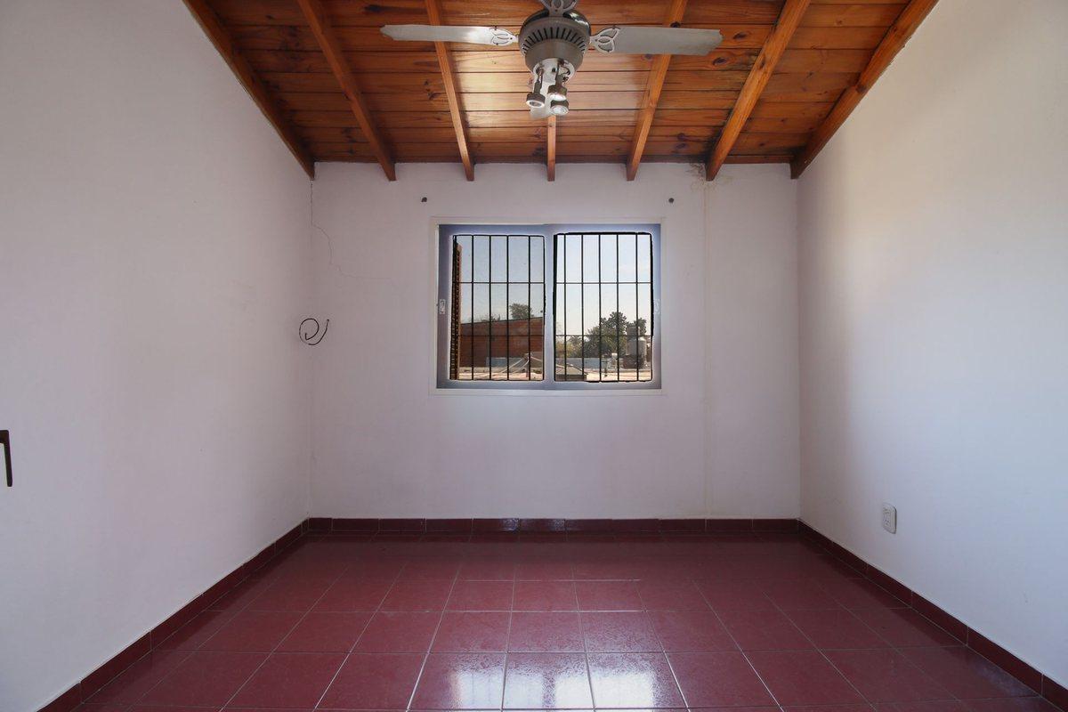 Venta Duplex 2 Amb. con Patio y Parrilla en Moreno 1