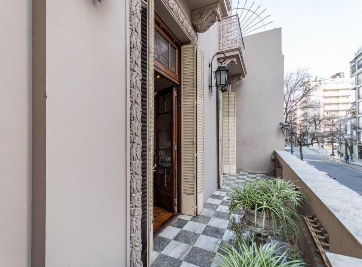 Caballito Casa Petit Hotel  balcon aterrazado coch 2