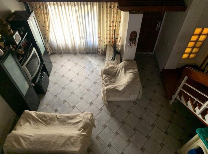 CASA 6 AMB EN VENTA LINIERS COCHERA- PATIO -BALCON 4