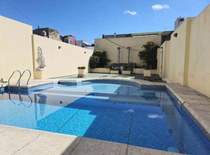 VENTA ALMAGRO SEMIPISO 3 AMB CON 2 COCHERAS 2