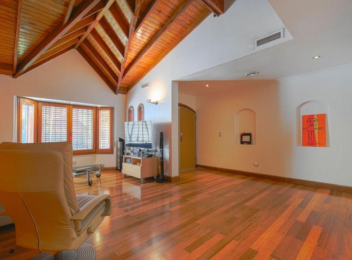 Casa 5 Amb en Venta en V Devoto c/Parq,Pileta,Coch 3