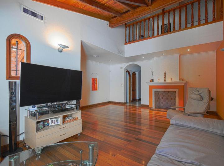 Casa 5 Amb en Venta en V Devoto c/Parq,Pileta,Coch 5