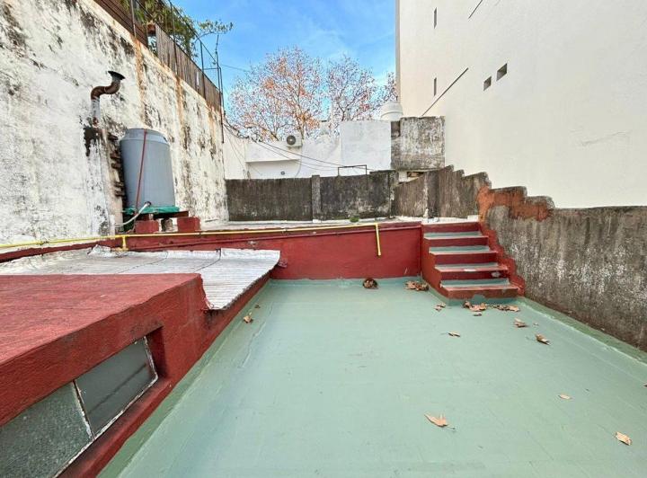 Venta casa en Block 9amb Parque Chas Multifamilar 2