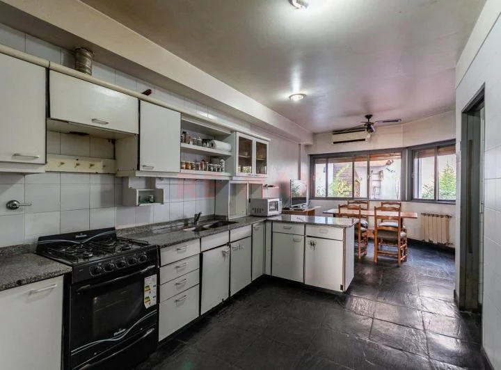 VENTA CASA 5 AMB 3 BAÑOS PATIO GARAGE EN CABALLITO 2