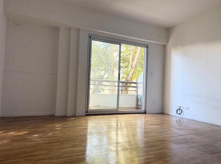 VENTA DEPARTAMENTO PATERNAL DUPLEX 3 AMB 5