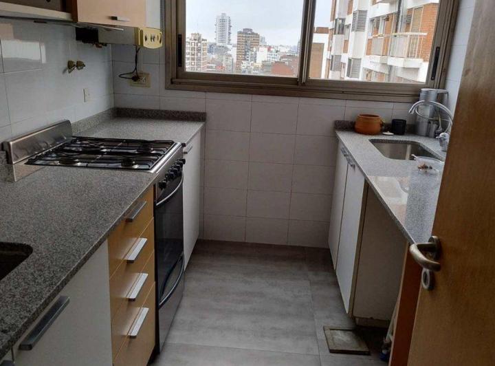 Alquiler hermoso dpto 2 amb c/coch, full amenities 3