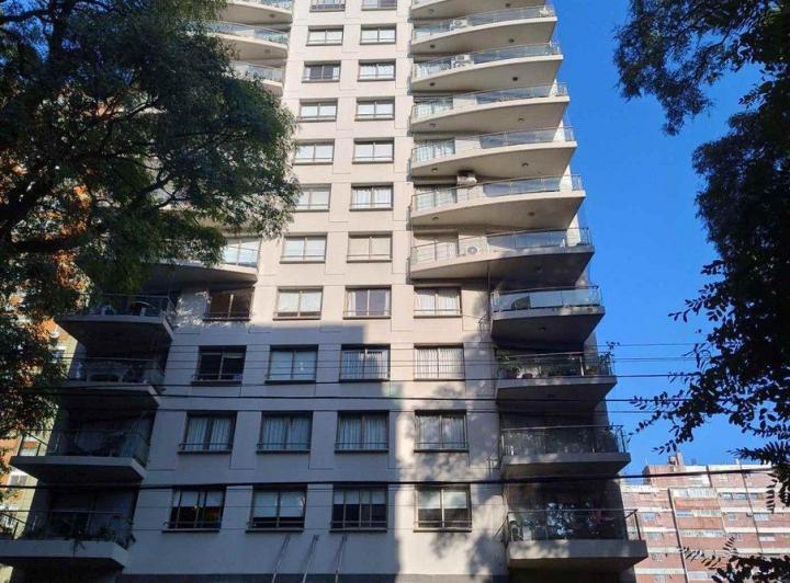 Alquiler hermoso dpto 2 amb c/coch, full amenities 1