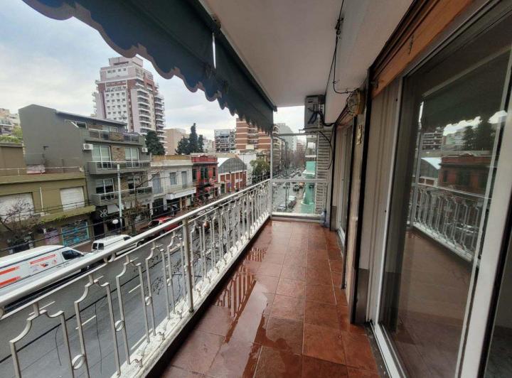 Alquiler 3 ambientes Frente balcon Villa Urquiza 2