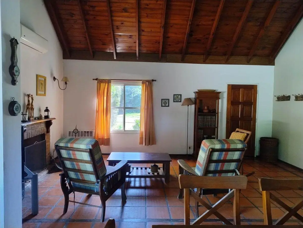 CASA 4 Ambientes alquiler  Pilar amoblada 2