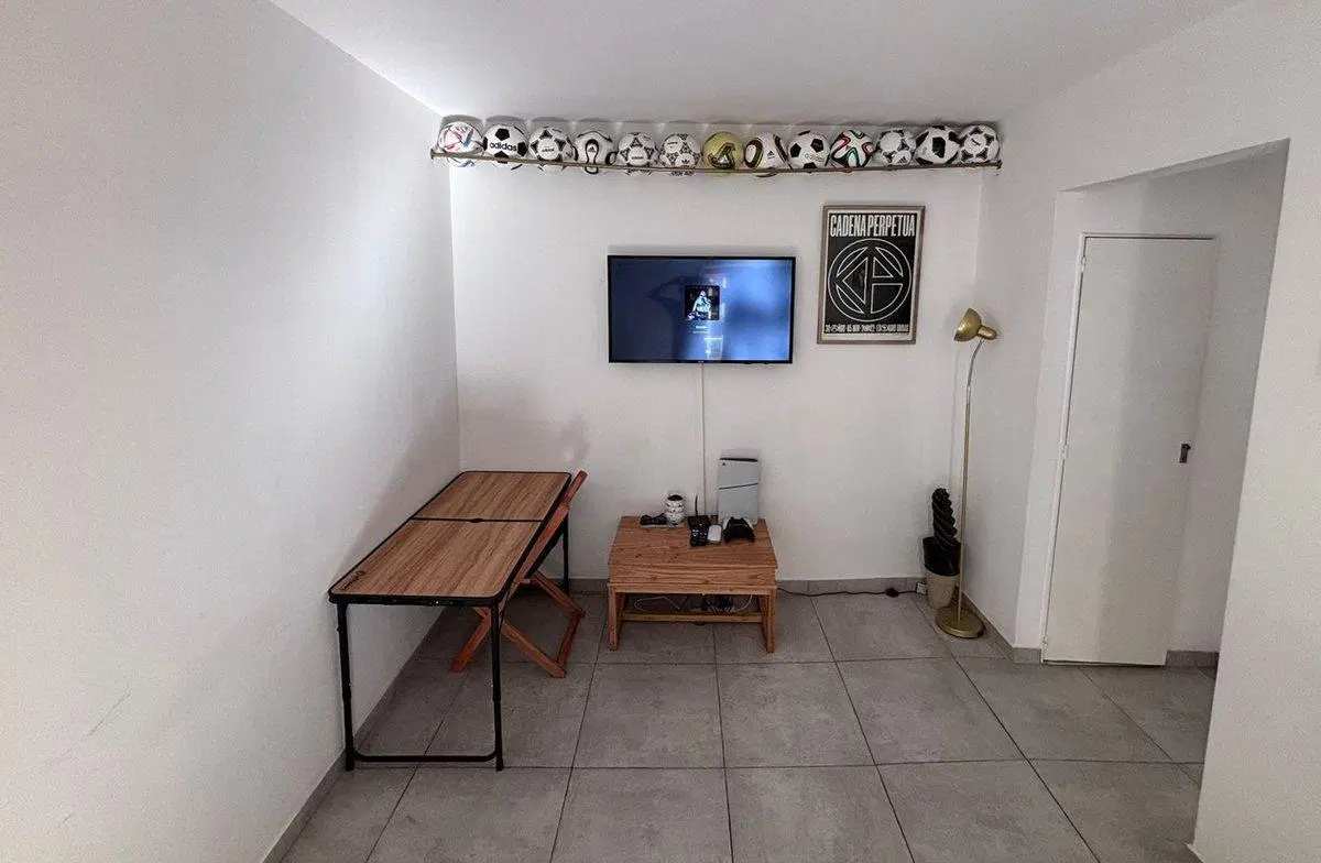 DEPARTAMENTO DE 2 AMBIENTES MUY LUMINOSO 4