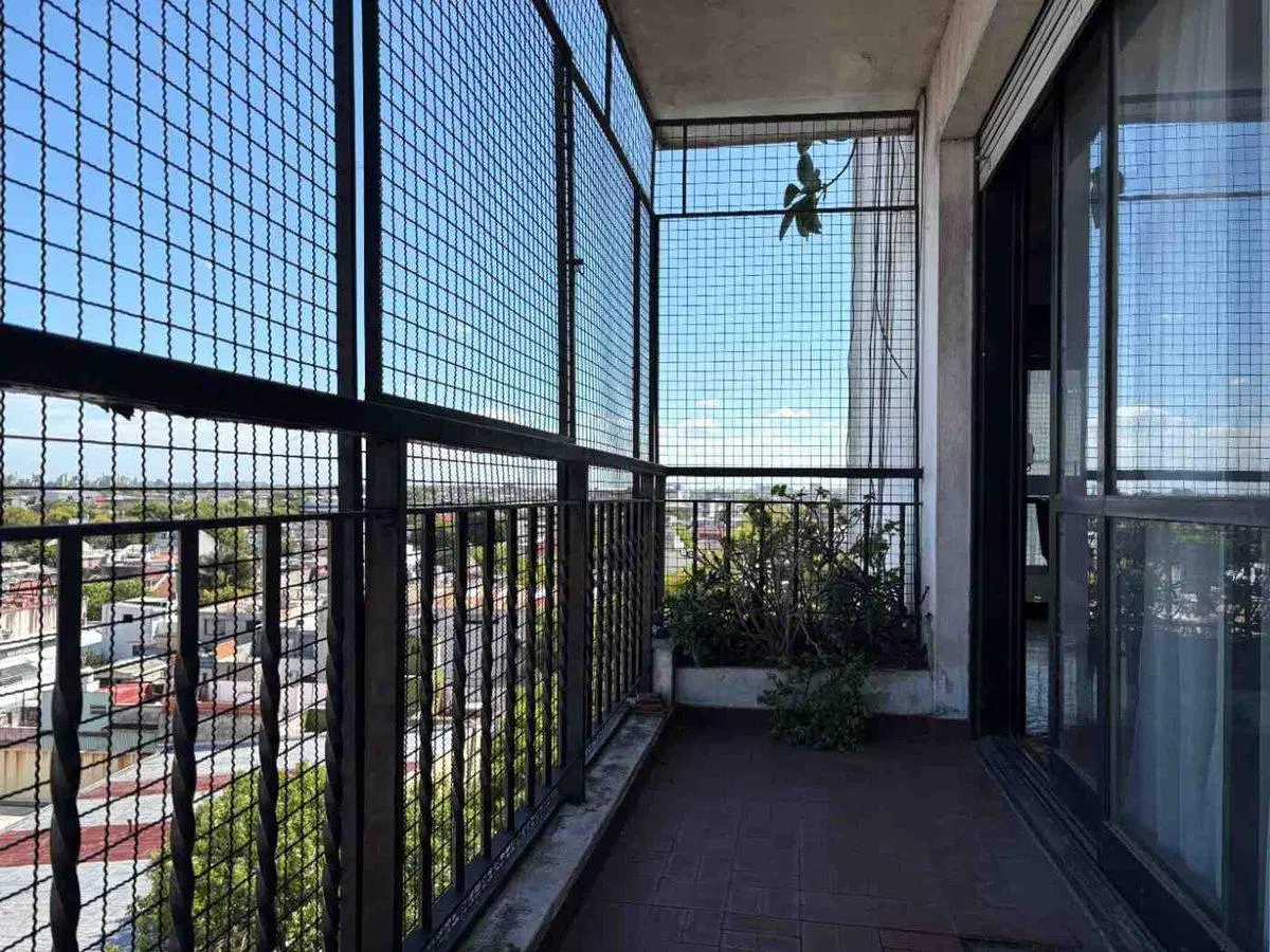DPTO 4 AMB EN VENTA POMPEYA C/DEP BAULERA Y BALCON 4