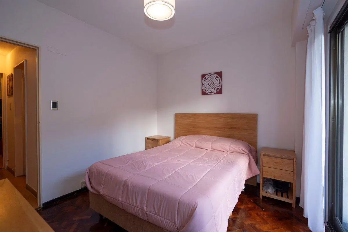 Venta depto 4 amb, dep. servicio, balcon. Almagro 2