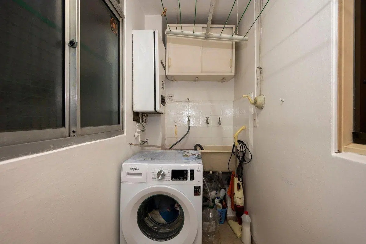 Venta depto 4 amb, dep. servicio, balcon. Almagro 5