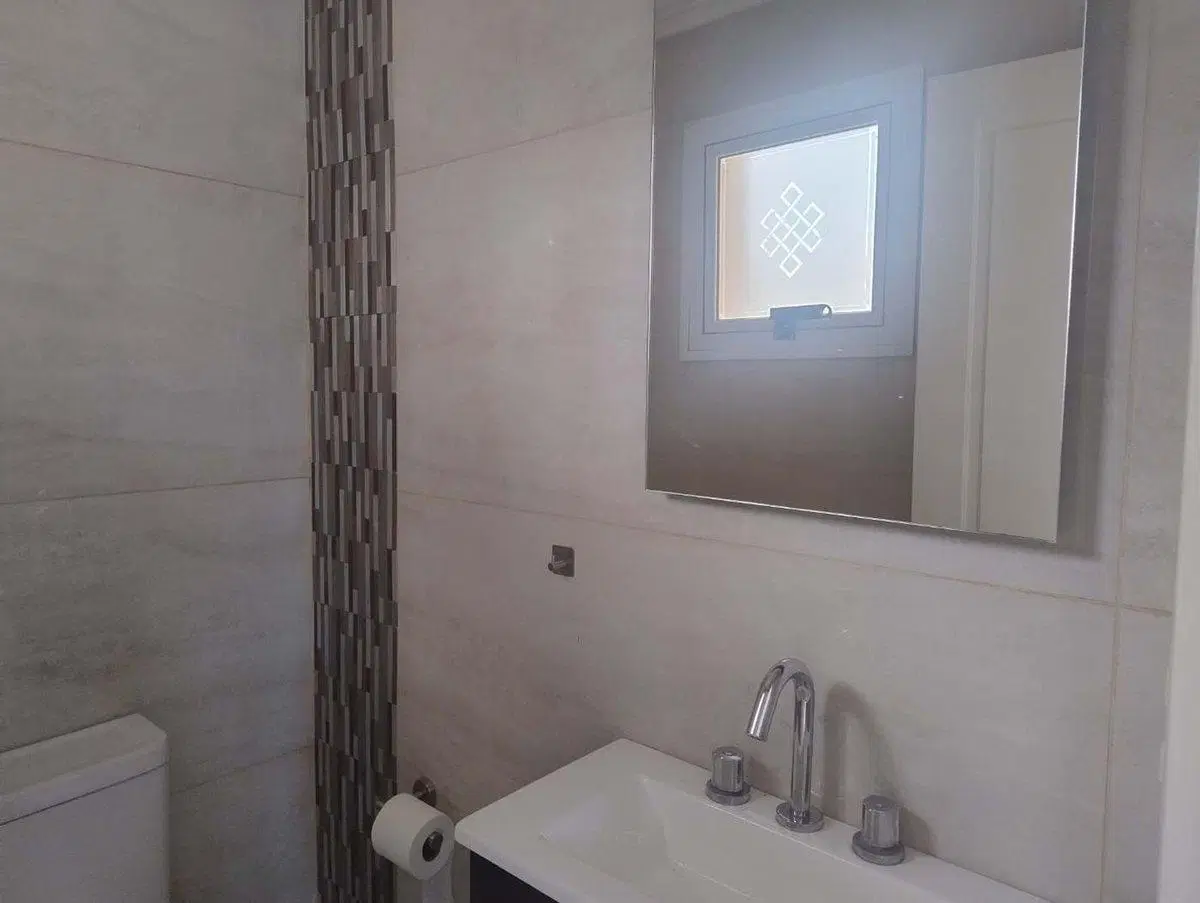 Casa 6 ambientes en venta en EL CANTON con pileta 5