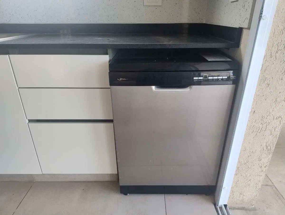 Casa 6 ambientes en venta en EL CANTON con pileta 2