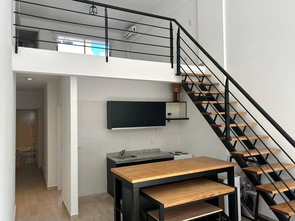 VENTA 3 AMB 2 BAÑOS DUPLEX  / FRENTE BALVANERA 2