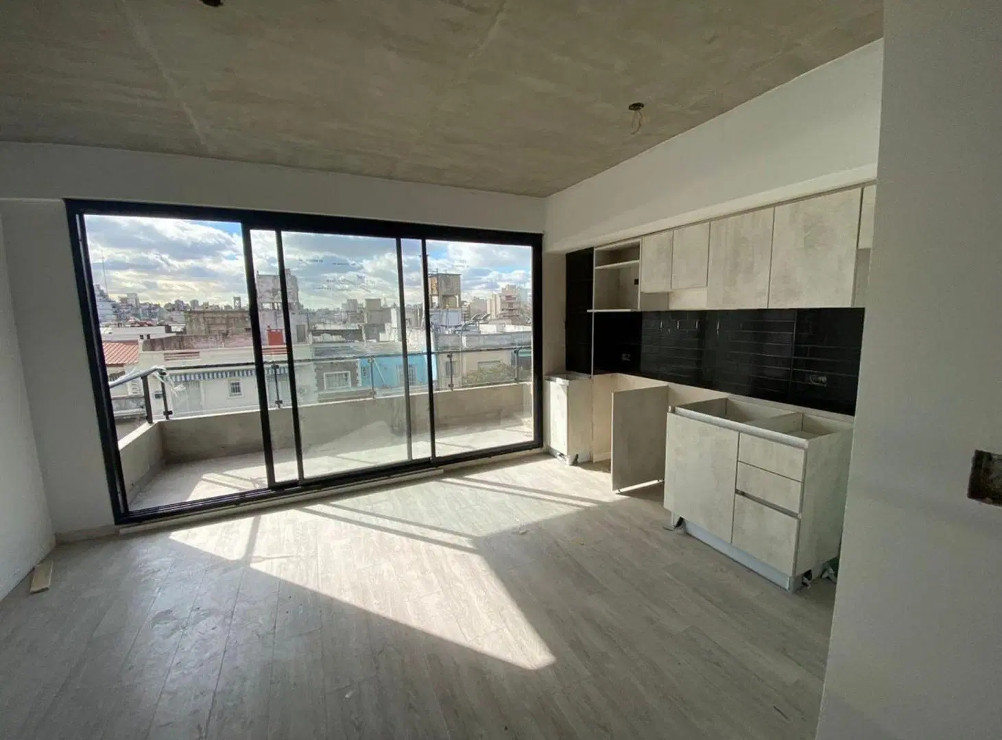 Venta departamento 2 amb Parque Chacabuco Estrenar 4