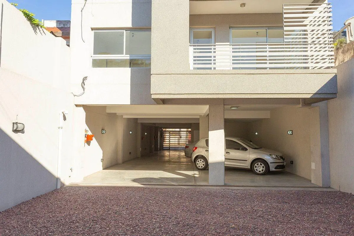 Cocheras en venta en Parque Chacabuco. 4
