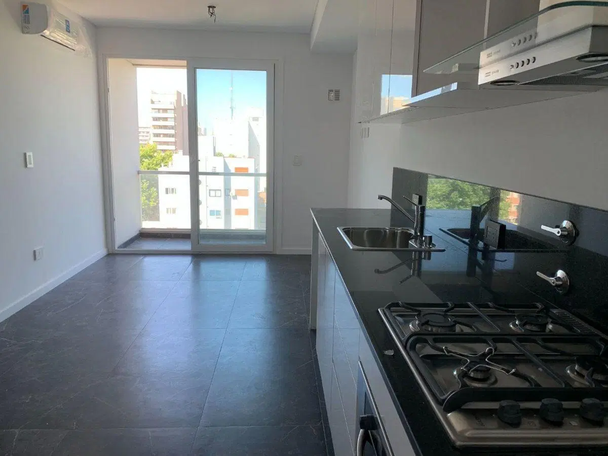 DEPTO 3 AMB VENTA MATADEROS BALCÓN OPC/COCHERA 2