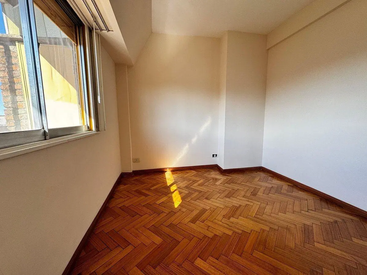 VENTA DPTO 4 AMB C/BALCON VISTA ABIERTA Y PARRILLA 3
