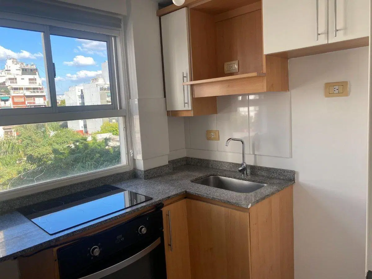 ALQUILER DEPTO 2 AMB RECOLETA BALCON 5