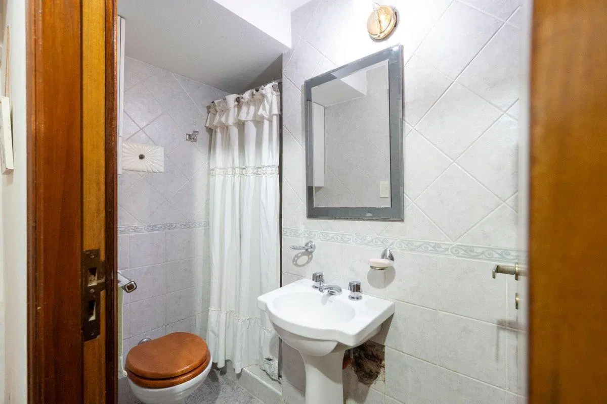 Casa 5 Amb en Venta en Villa del Parque c/ Cochera 8