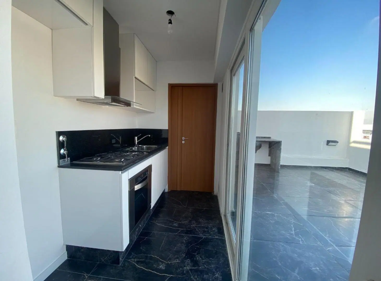 MONOAMB VENTA MATADEROS BALCÓN TERRAZA OPC/COCHER 3
