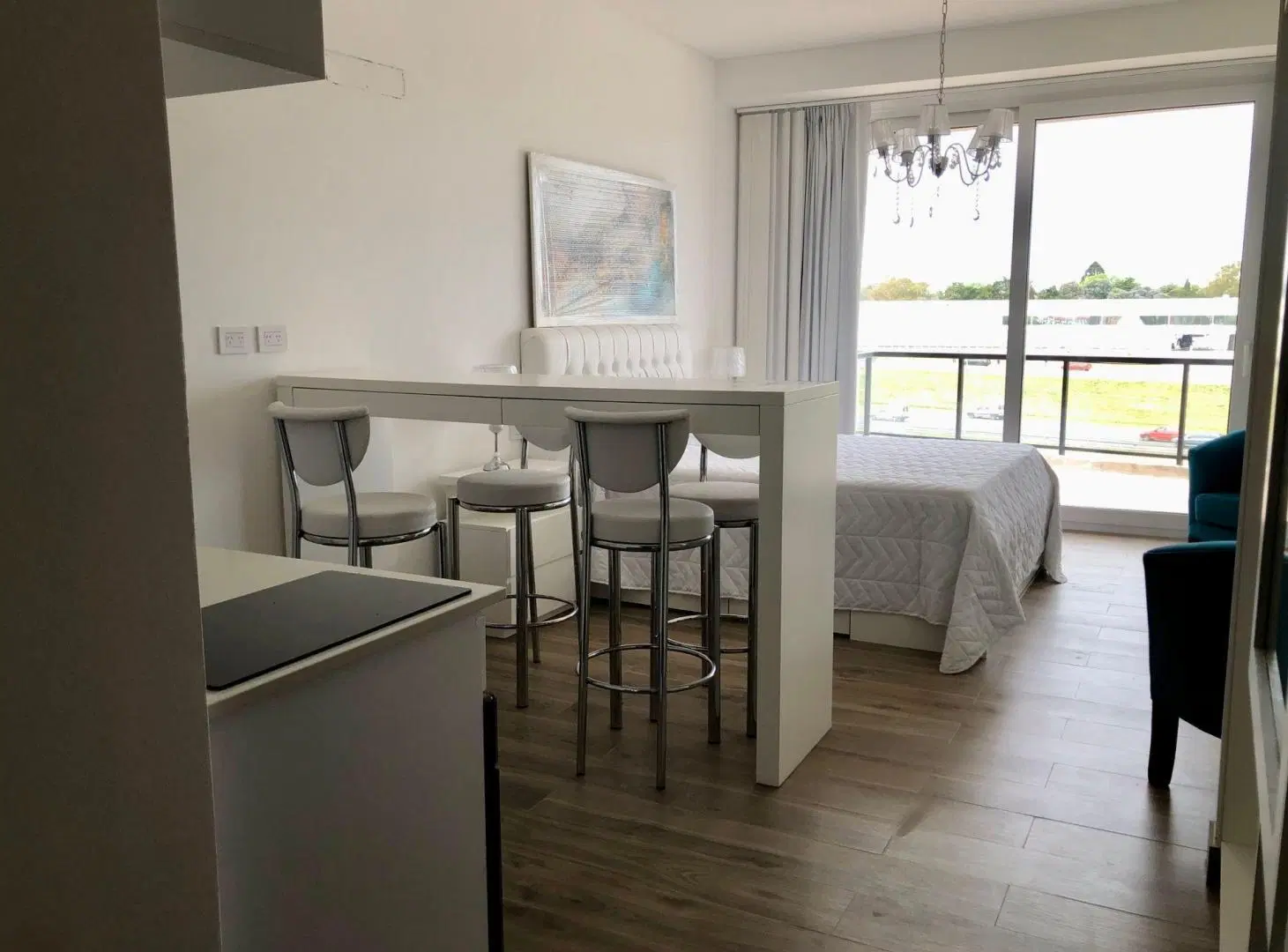 Venta monoamb. a estrenar, colectora Panam. Pilar 5
