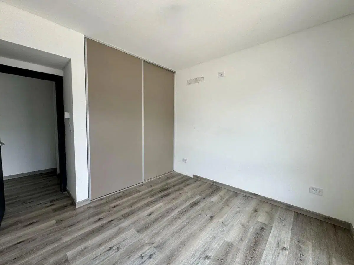 Venta depto. 4 amb. , cochera y terraza, Nordelta 5