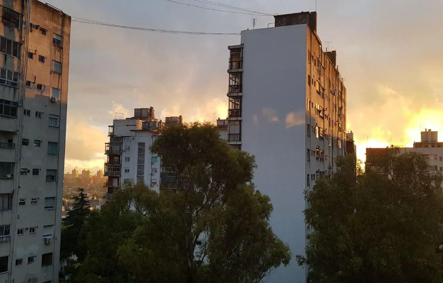 VENTA DPTO 3 AMB P. CHACABUCO  BALCON  LUZ Y VISTA 2