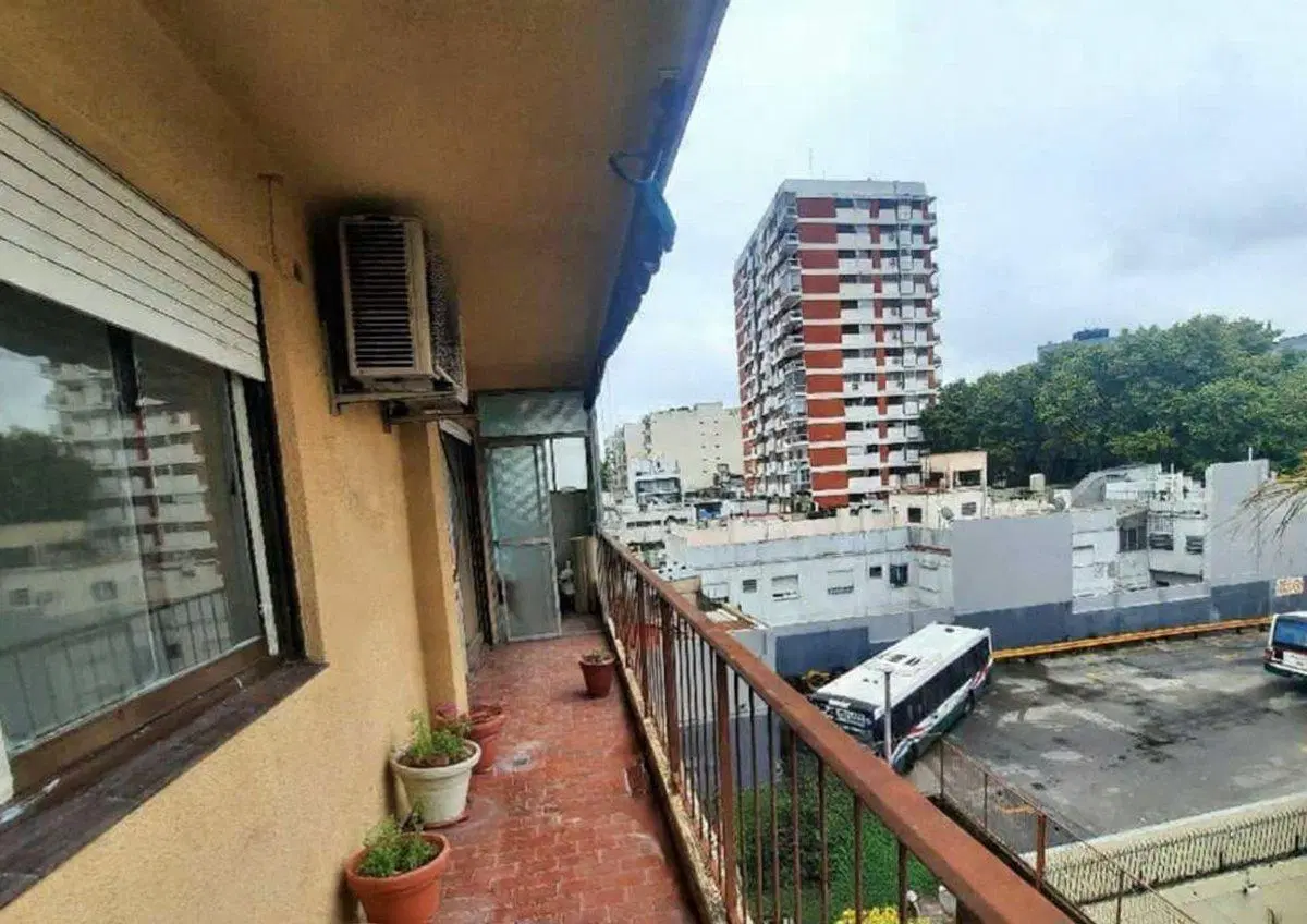 VENTA DEPTO 2 AMB VILLA DEL PARQUE APTO CREDITO 4