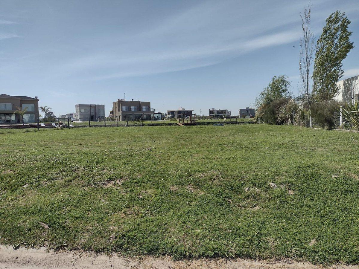 LOTE VENTA LAGOS DE CANNING FTE AL LAGO/PERMUTA