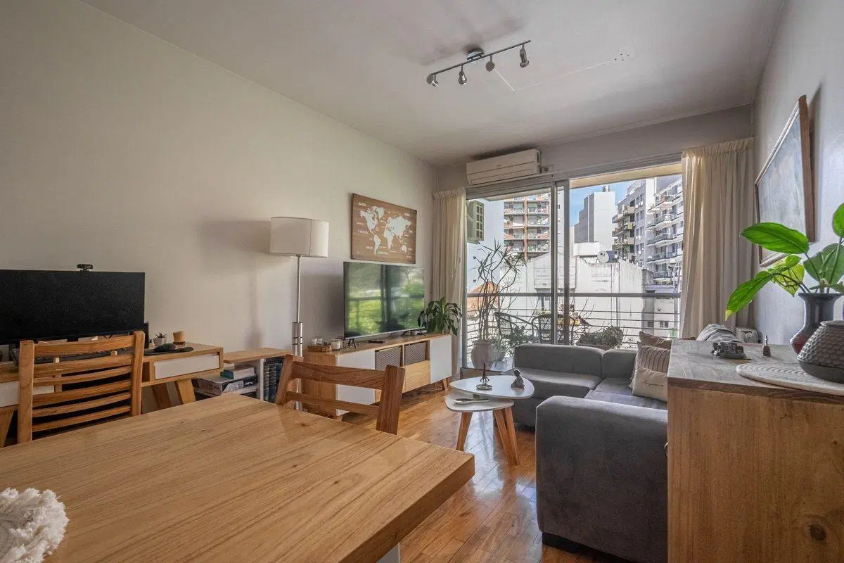 VENTA CABALLITO DEPTO. 2AMB. /2 BALCONES LUMINOSO 2