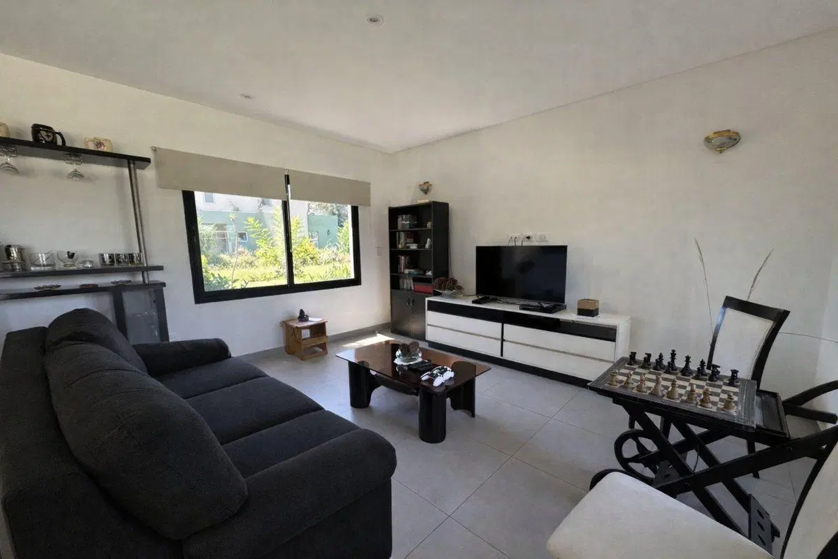 CASA 4 AMB EN VENTA ALVAREZ DEL BOSQUE PURA LUZ 3