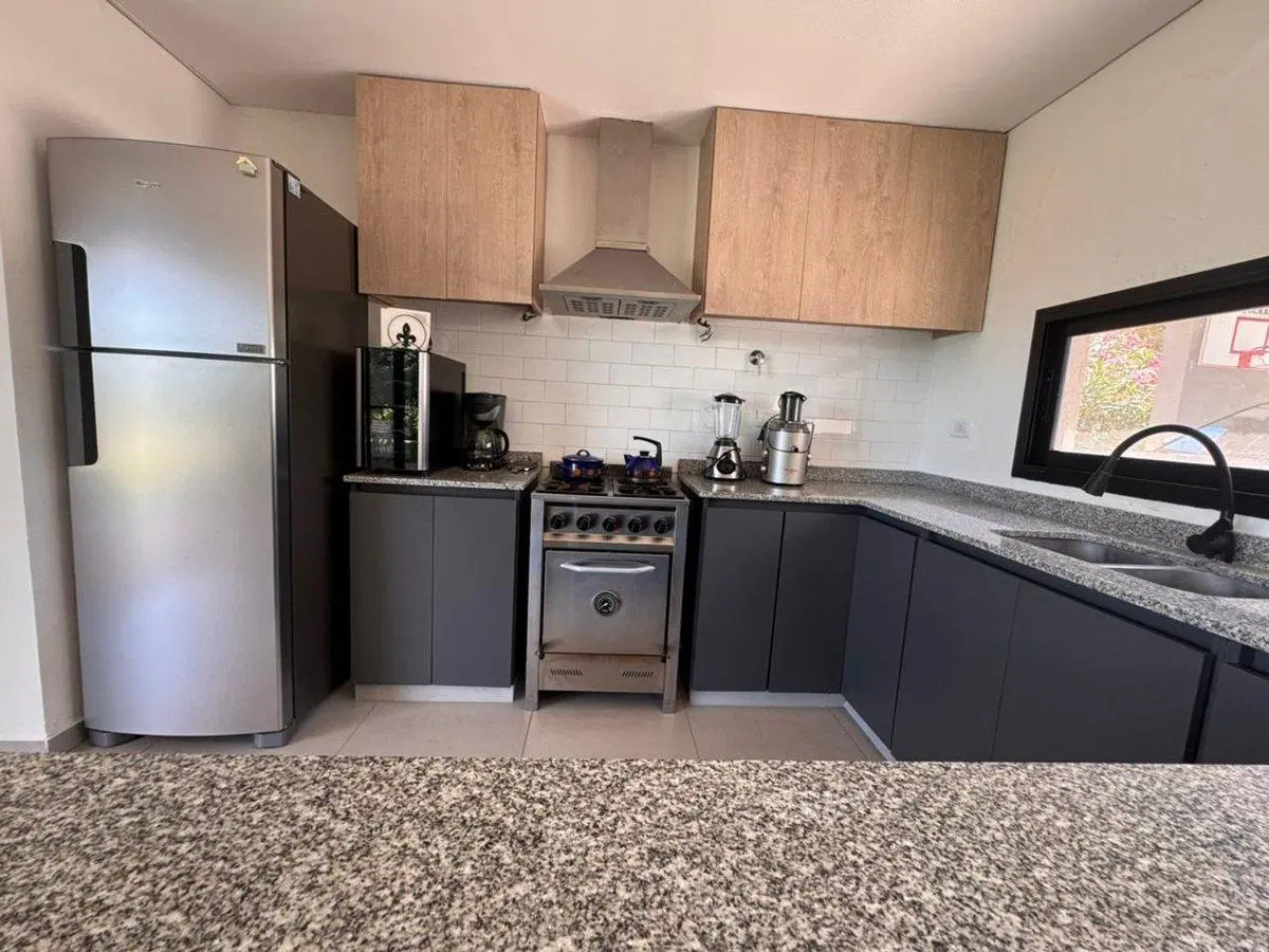 CASA 4 AMB EN VENTA ALVAREZ DEL BOSQUE PURA LUZ 4