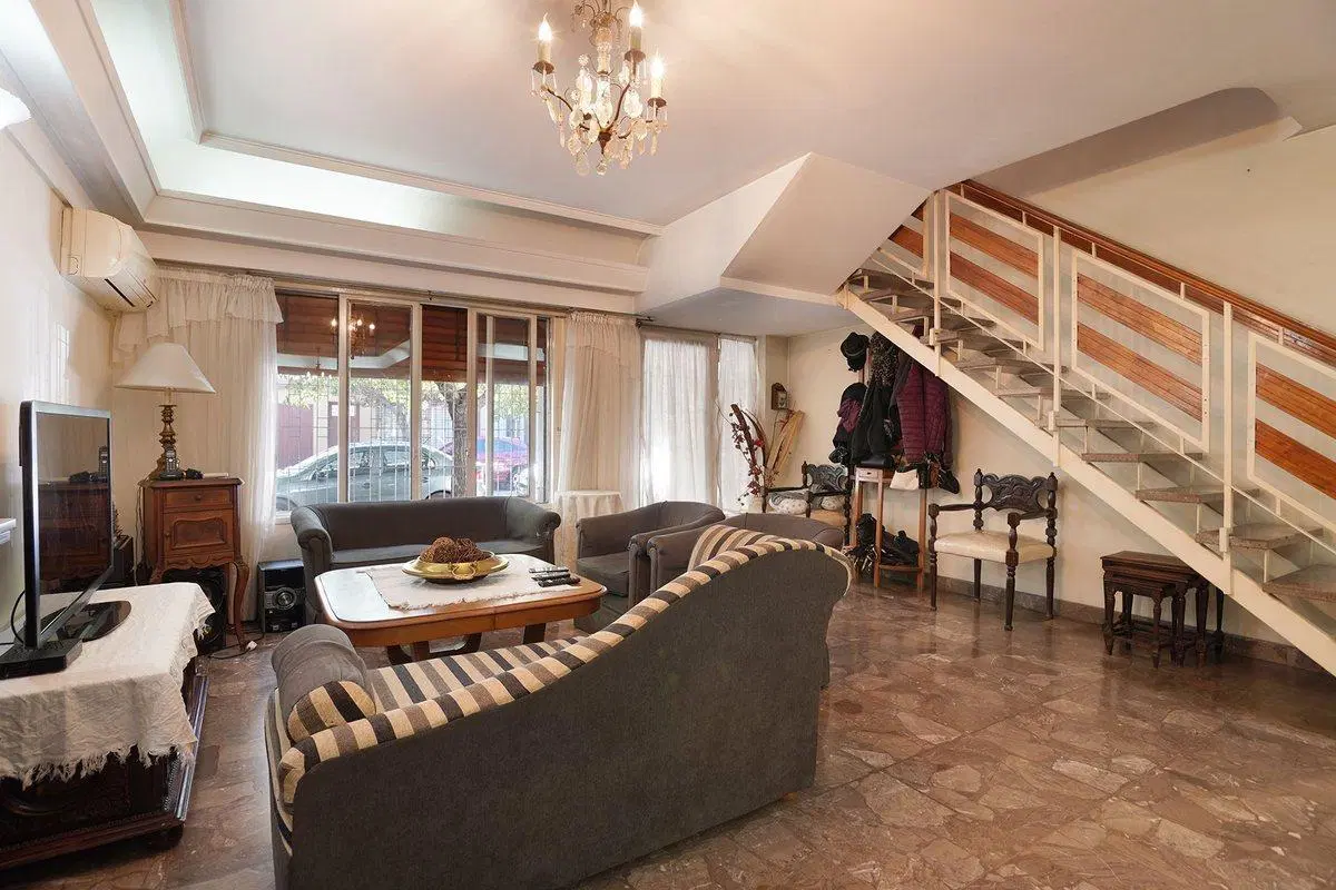 Venta casa 5 amb Monte Castro Patio Cochera Terraz 4