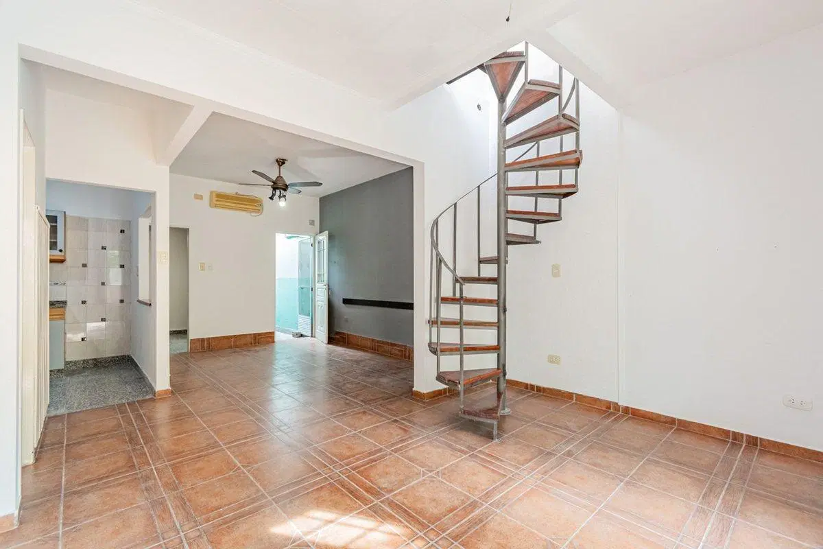 PH 3 AMBIENTES EN VENTA EN RAMOS MEJIA CON TERRAZA 4