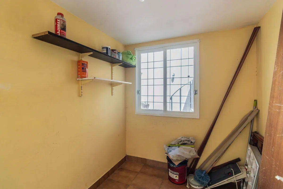 PH  triplex. Venta. Permuta. Floresta.Apto Crédito 2