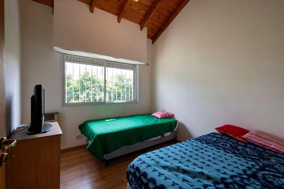 Venta Triplex 3 amb,patio, 2 cocheras,P. Chacabuco 5