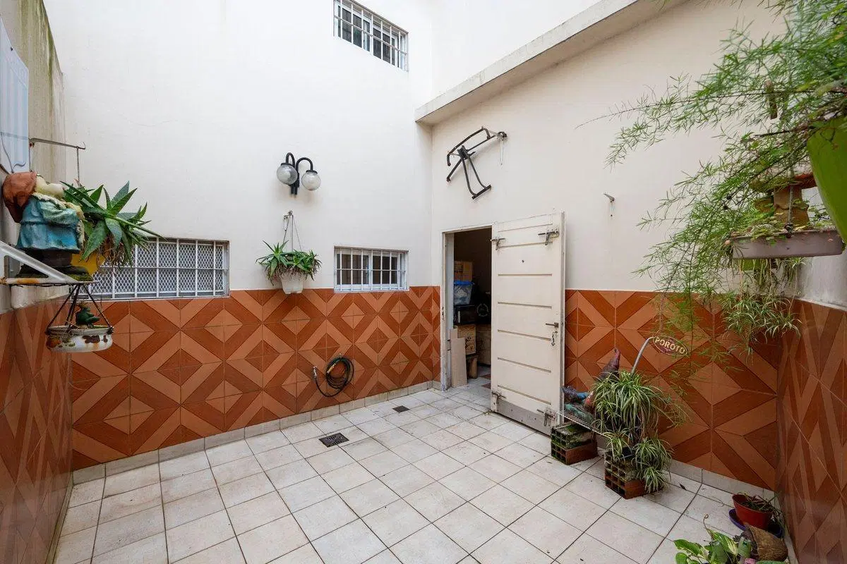 Venta PH 3 amb, patio, 2 cocheras, P. Chacabuco 2