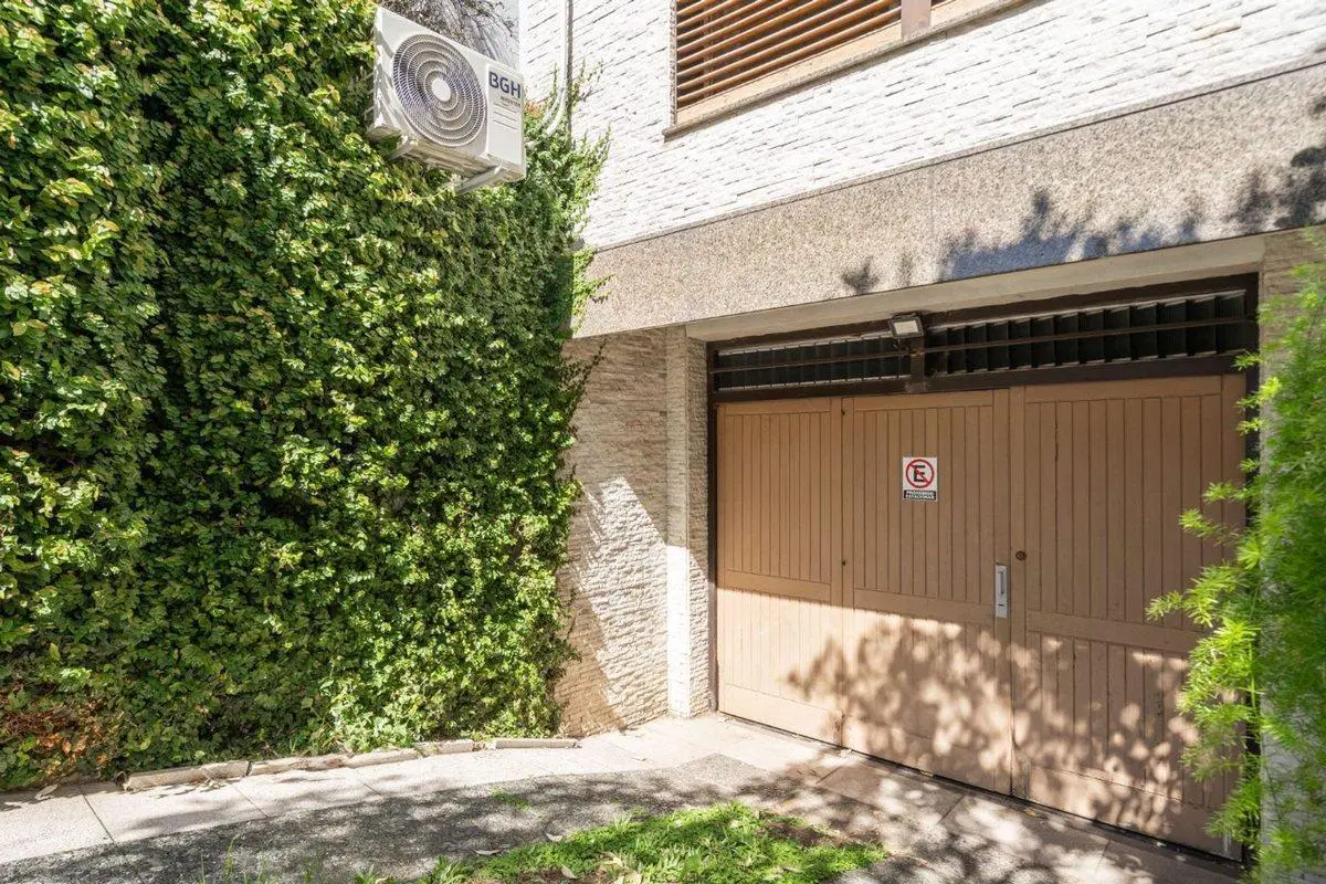 Venta casa Parque Chas c/cochera, balcón y terraza 3