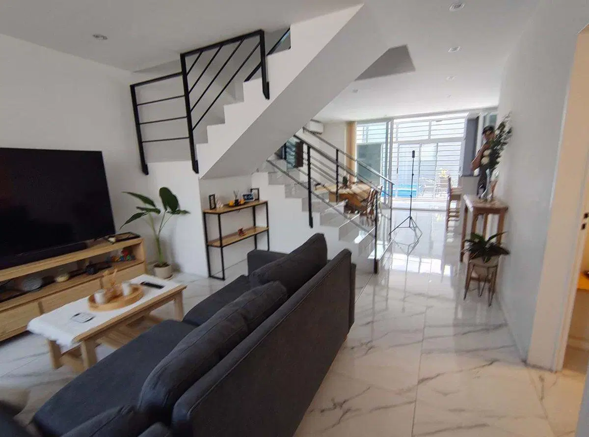 CASA 5 AMB EN VENTA VILLA BALLESTER PATIO TERRAZA 5