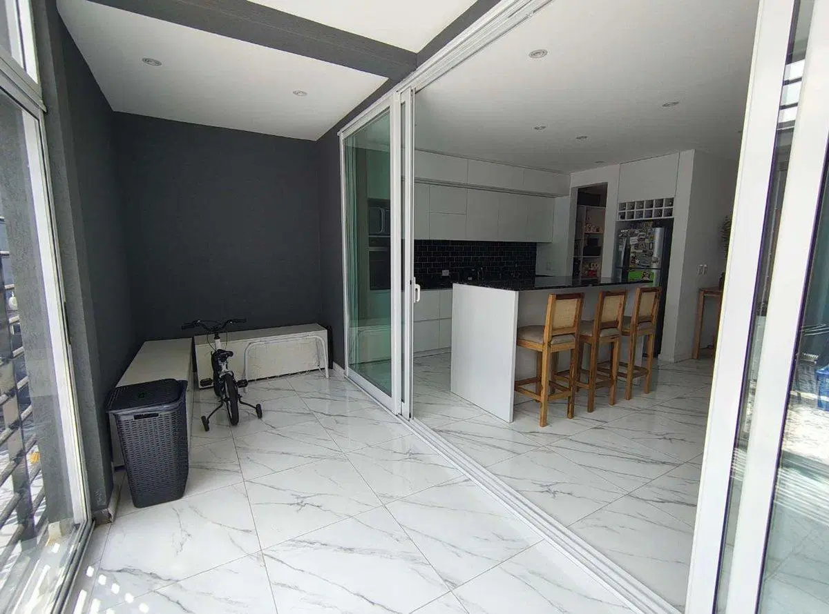CASA 5 AMB EN VENTA VILLA BALLESTER PATIO TERRAZA 3