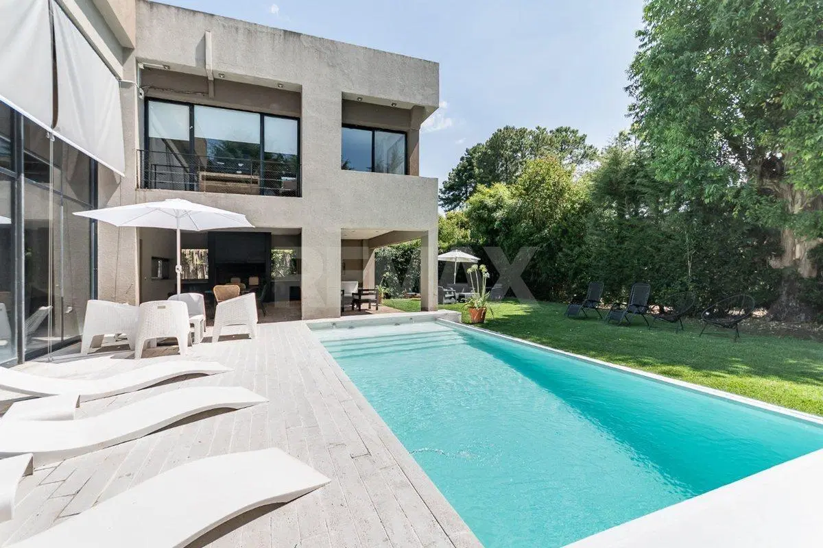 CASA 5 AMB EN VENTA EN COUNTRY CLUB LOS CARDALES 3