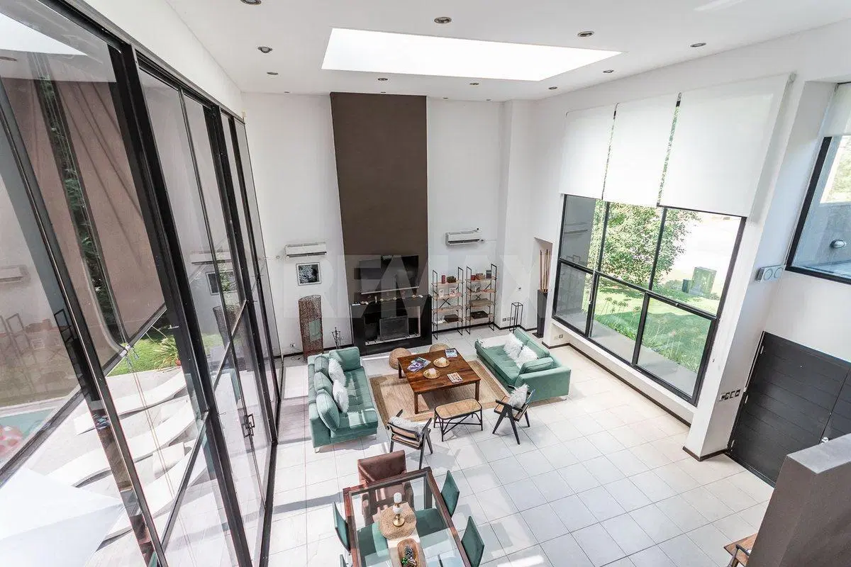 CASA 5 AMB EN VENTA EN COUNTRY CLUB LOS CARDALES 2