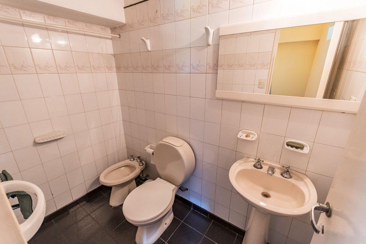 Foto de DUPLEX 3 AMB TIPO PH EN VENTA - BALCÓN - BALVANERA, imagen 5